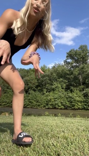 Natalie Decker feet photo 19