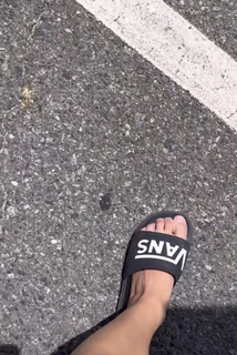 Natalie Decker feet photo 10