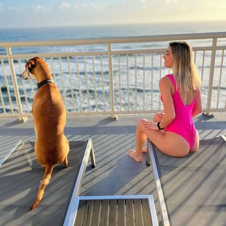 Natalie Decker feet photo 1