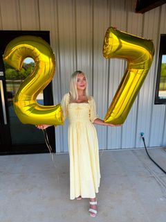 Natalie Decker feet photo 1