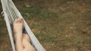 Natalie Dormer feet photo thumbnail