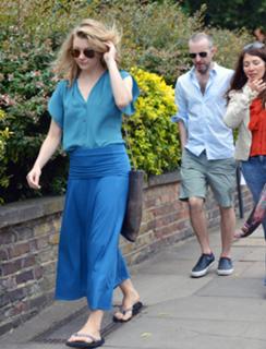 Natalie Dormer feet photo thumbnail