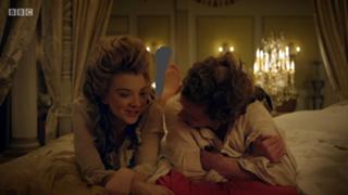 Natalie Dormer feet photo thumbnail