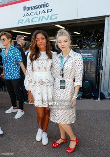 Natalie Dormer feet photo thumbnail