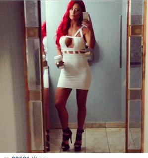 Natalie Eva Marie feet photo thumbnail