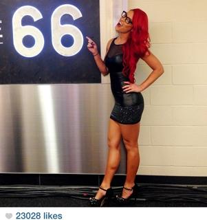Natalie Eva Marie feet photo thumbnail
