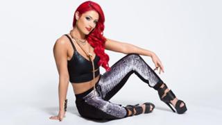 Natalie Eva Marie feet photo thumbnail