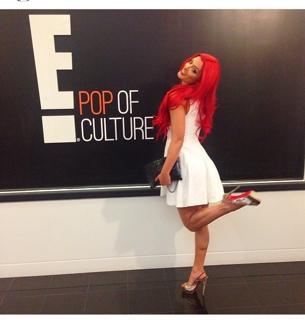 Natalie Eva Marie feet photo thumbnail