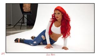 Natalie Eva Marie feet photo thumbnail