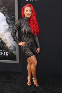 Natalie Eva Marie feet photo thumbnail