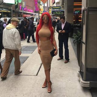 Natalie Eva Marie feet photo thumbnail
