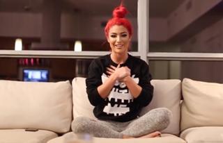 Natalie Eva Marie feet photo thumbnail