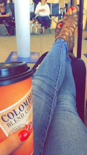 Natalie Eva Marie feet photo thumbnail