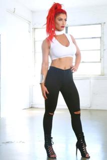 Natalie Eva Marie feet photo thumbnail