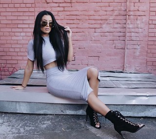 Natalie Eva Marie feet photo thumbnail
