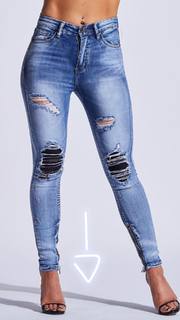 Natalie Eva Marie feet photo thumbnail