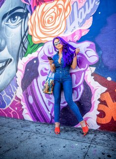 Natalie Eva Marie feet photo thumbnail