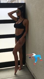 Natalie Eva Marie feet photo thumbnail