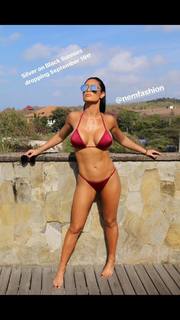 Natalie Eva Marie feet photo thumbnail