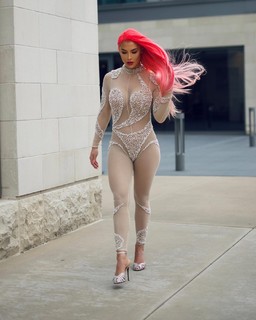 Natalie Eva Marie feet photo thumbnail