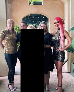 Natalie Eva Marie feet photo thumbnail