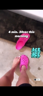 Natalie Eva Marie feet photo thumbnail