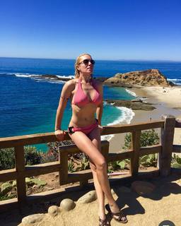 Natalie Gulbis feet photo 11