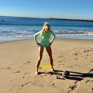 Natalie Gulbis feet photo 6