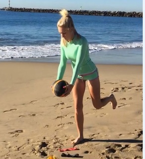 Natalie Gulbis feet photo 4