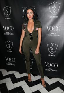 Natalie Halcro feet photo 2
