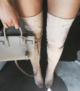Natalie Halcro feet photo 19