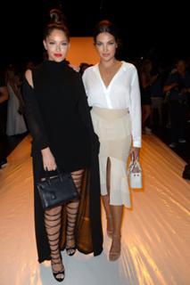 Natalie Halcro feet photo 8