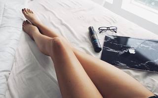Natalie Halcro feet photo 11
