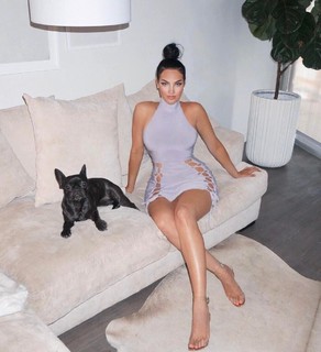 Natalie Halcro feet photo 17
