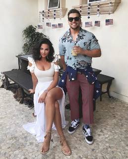 Natalie Halcro feet photo 4