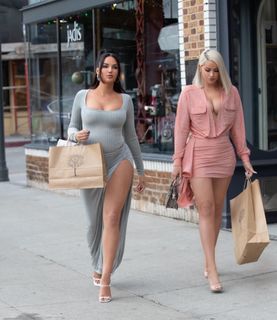 Natalie Halcro feet photo 19
