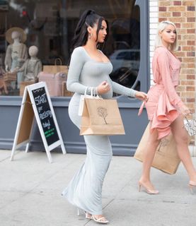 Natalie Halcro feet photo 18
