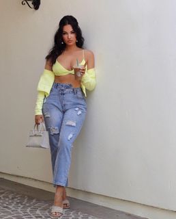 Natalie Halcro feet photo 20