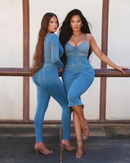 Natalie Halcro feet photo 18