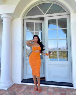 Natalie Halcro feet photo 6