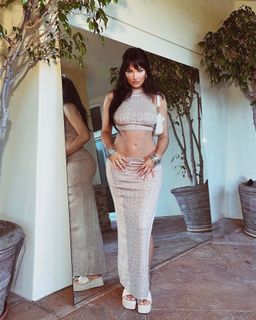 Natalie Halcro feet photo 3