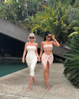 Natalie Halcro feet photo 16