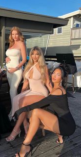 Natalie Halcro feet photo 10