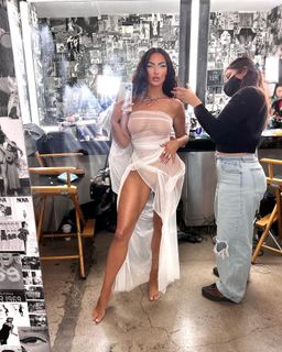 Natalie Halcro feet photo 19
