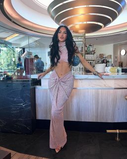 Natalie Halcro feet photo 8