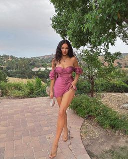 Natalie Halcro feet photo 1