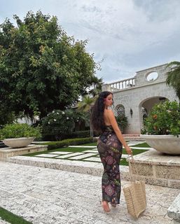 Natalie Halcro feet photo 12