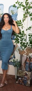 Natalie Halcro feet photo 2