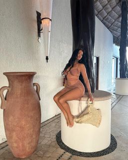Natalie Halcro feet photo 11