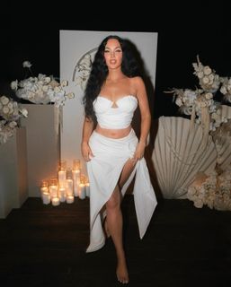 Natalie Halcro feet photo 14